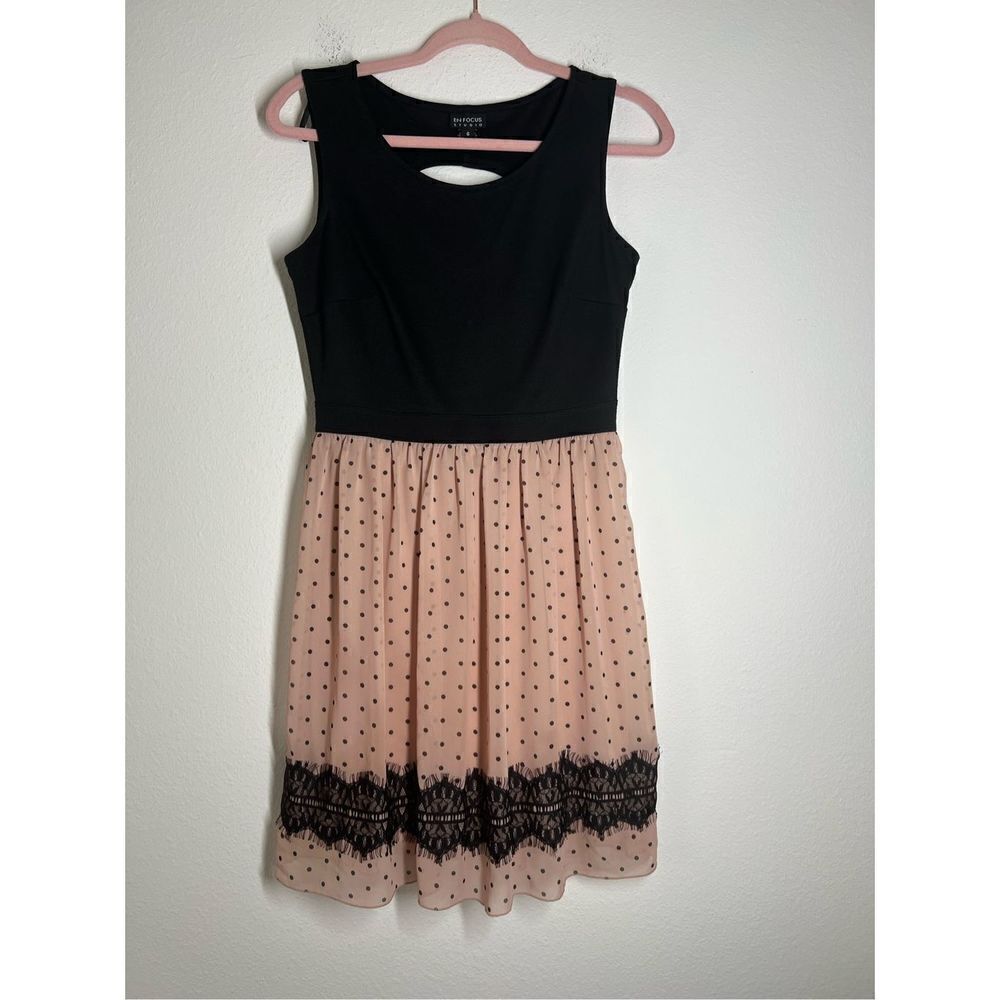 En Focus Fit Flare Pink Black Sleeveless Scoop Neck Zip Size 6